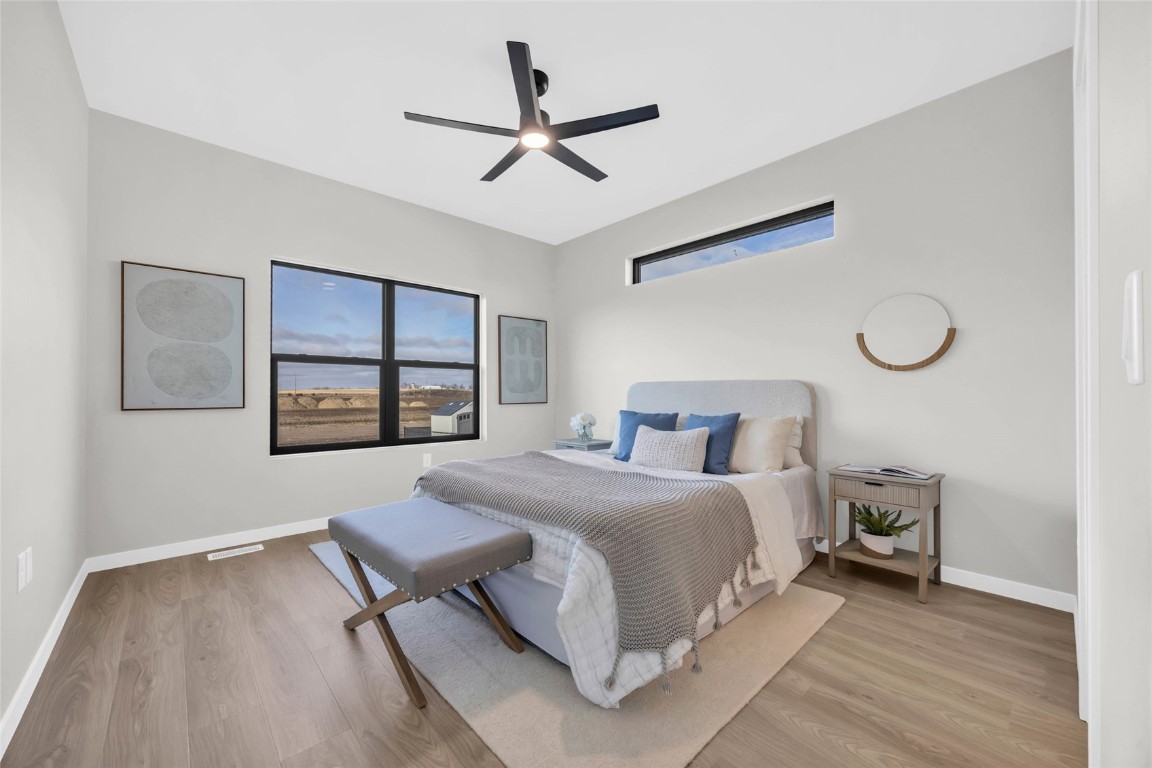 827 Indigo Drive Palo IA 52324