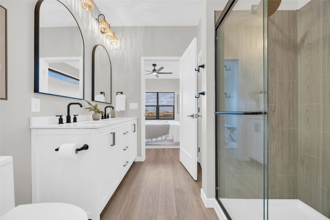 827 Indigo Drive Palo IA 52324