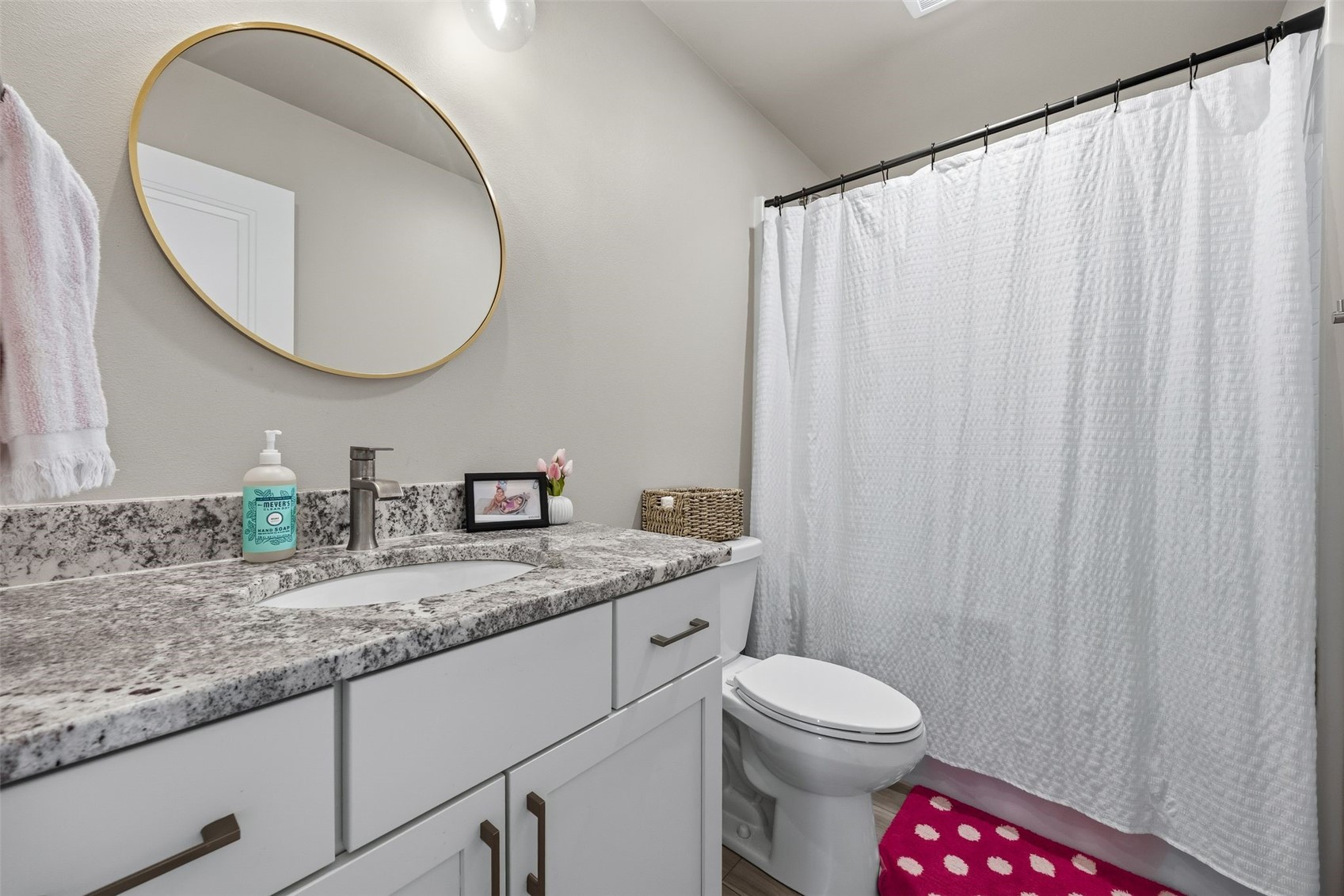 203 Dogwood Lane Tiffin IA 52340