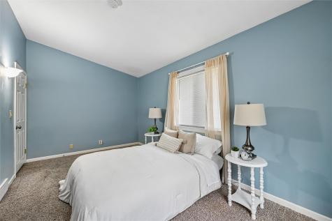 3729 Northwood Drive NE Cedar Rapids IA 52402