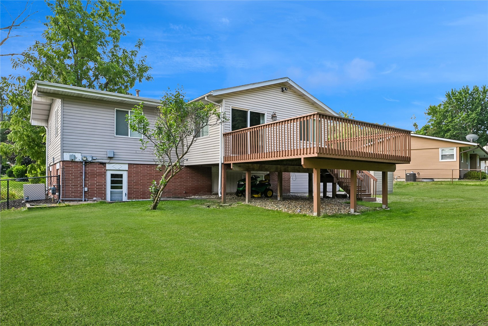 3729 Northwood Drive NE Cedar Rapids IA 52402