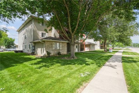 612 Kimberlite Street Tiffin IA 52340