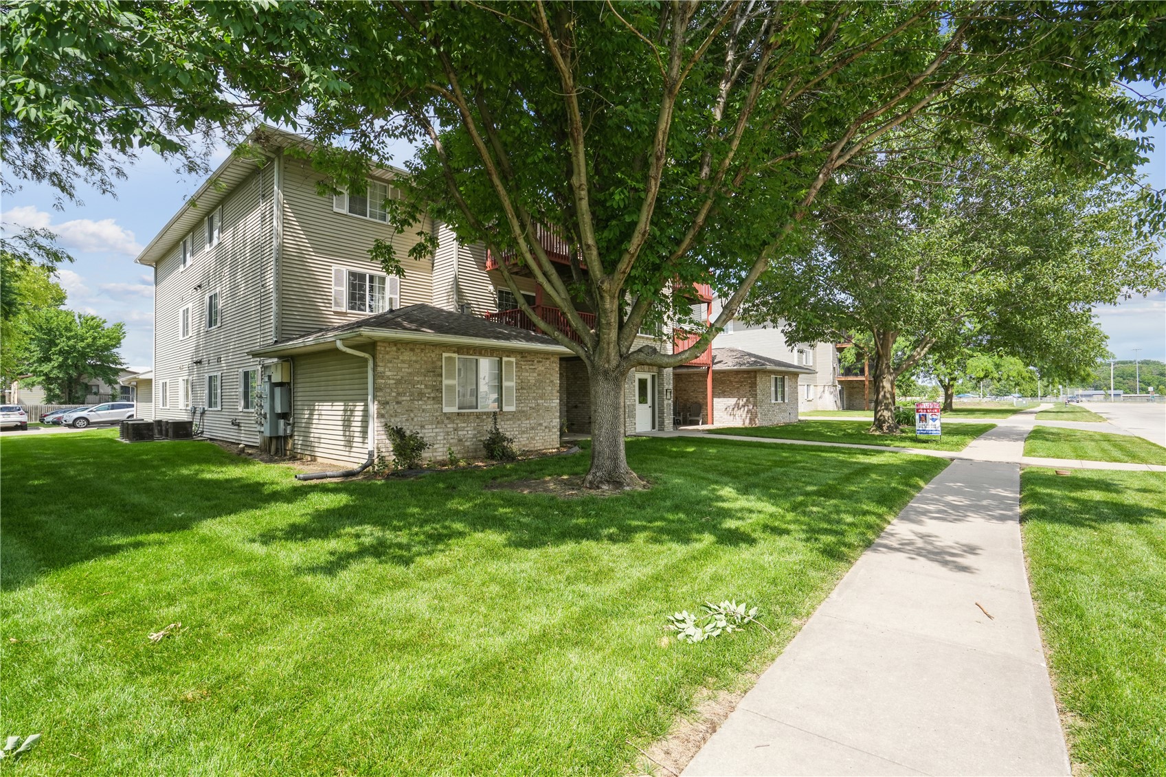 612 Kimberlite Street Tiffin IA 52340