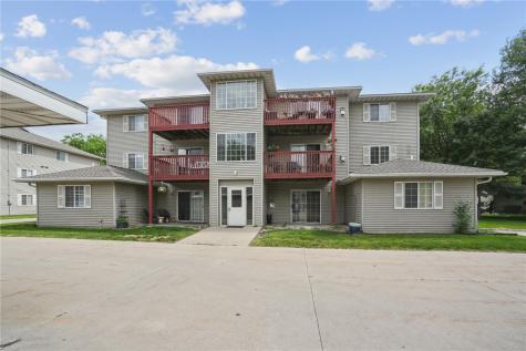 612 Kimberlite Street Tiffin IA 52340
