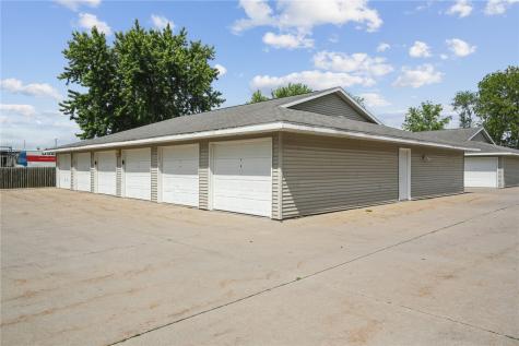 612 Kimberlite Street Tiffin IA 52340