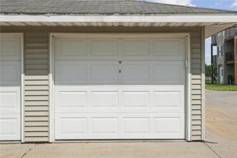 612 Kimberlite Street Tiffin IA 52340