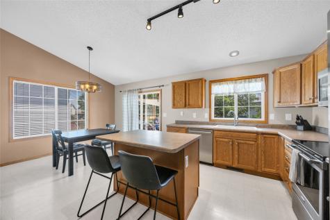 869 Augusta Circle North Liberty IA 52317