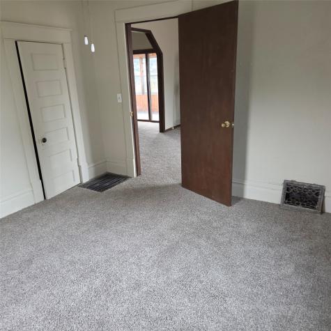 2828 33rd Avenue SW Cedar Rapids IA 52404