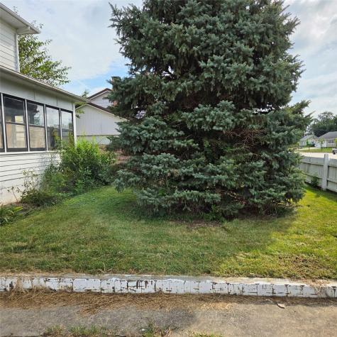 2828 33rd Avenue SW Cedar Rapids IA 52404