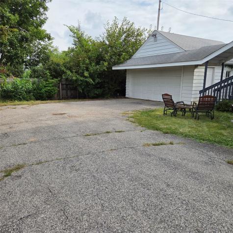 2828 33rd Avenue SW Cedar Rapids IA 52404