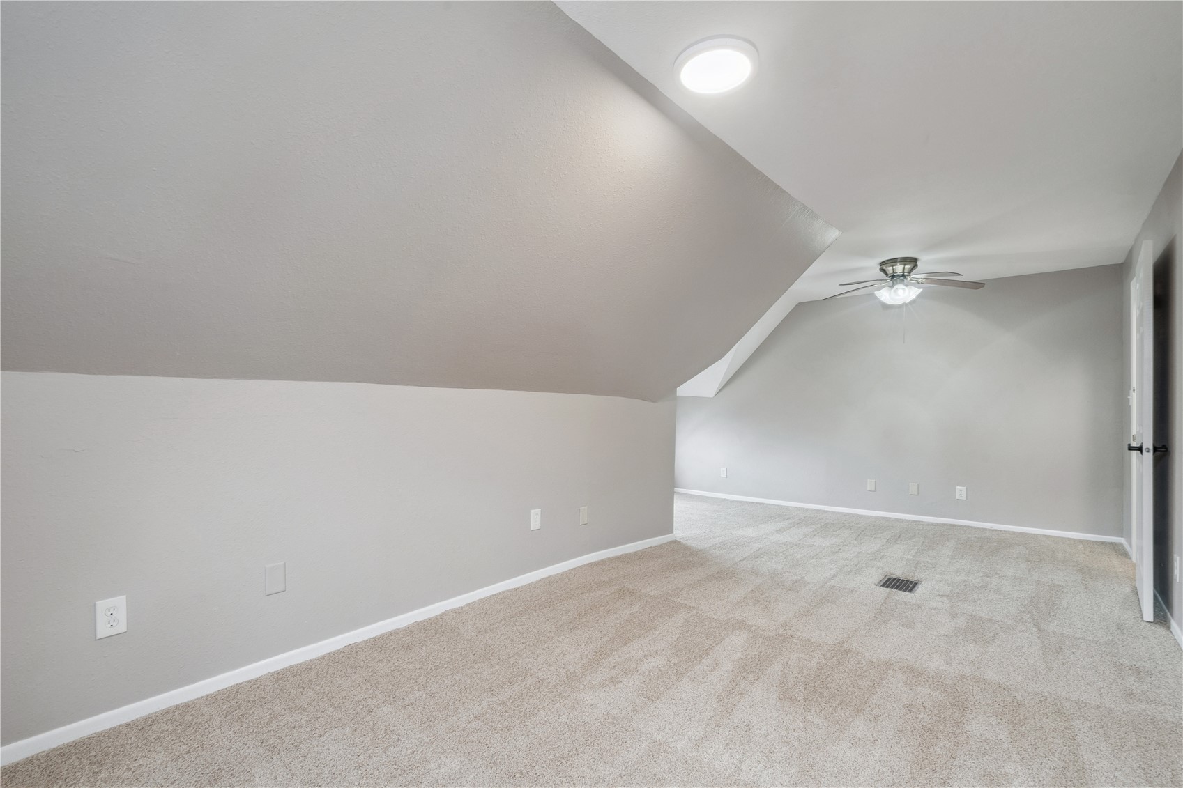 1645 D Avenue NE Cedar Rapids IA 52402