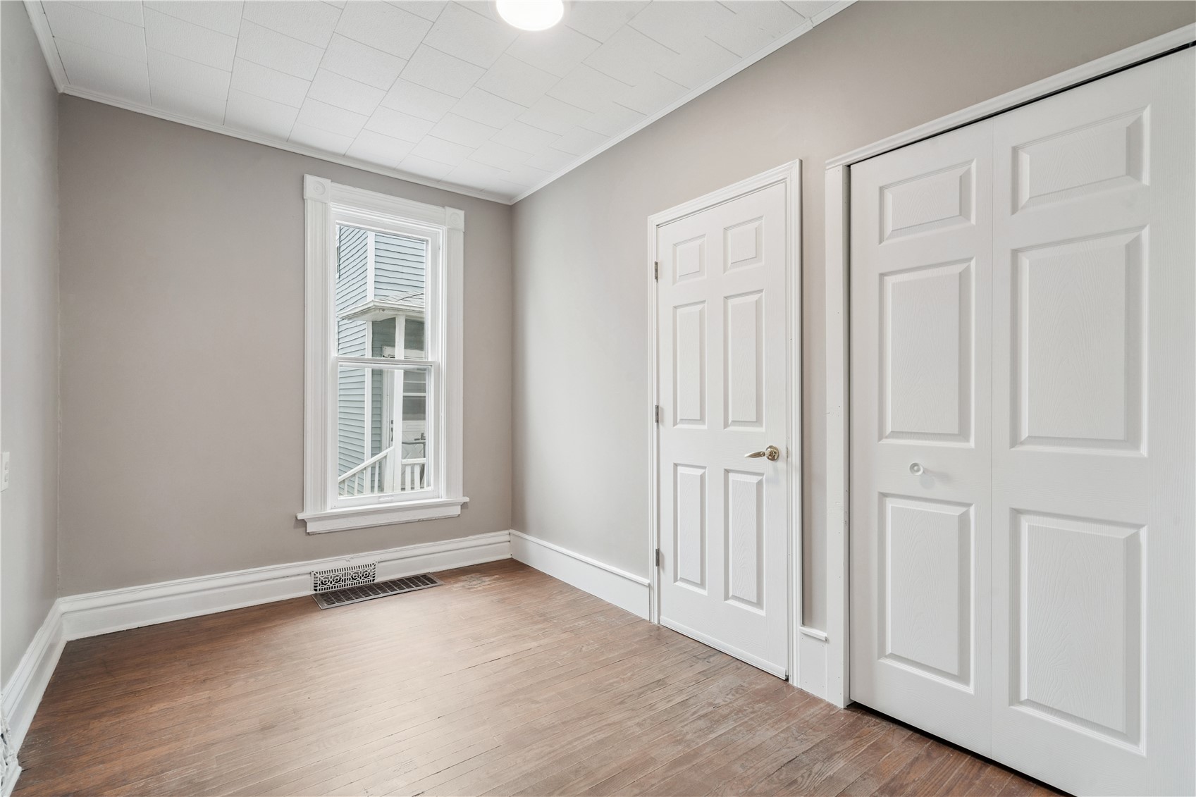 1645 D Avenue NE Cedar Rapids IA 52402