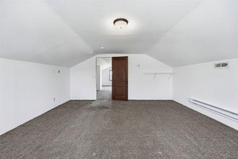 406 4th Street Deep River IA 52222