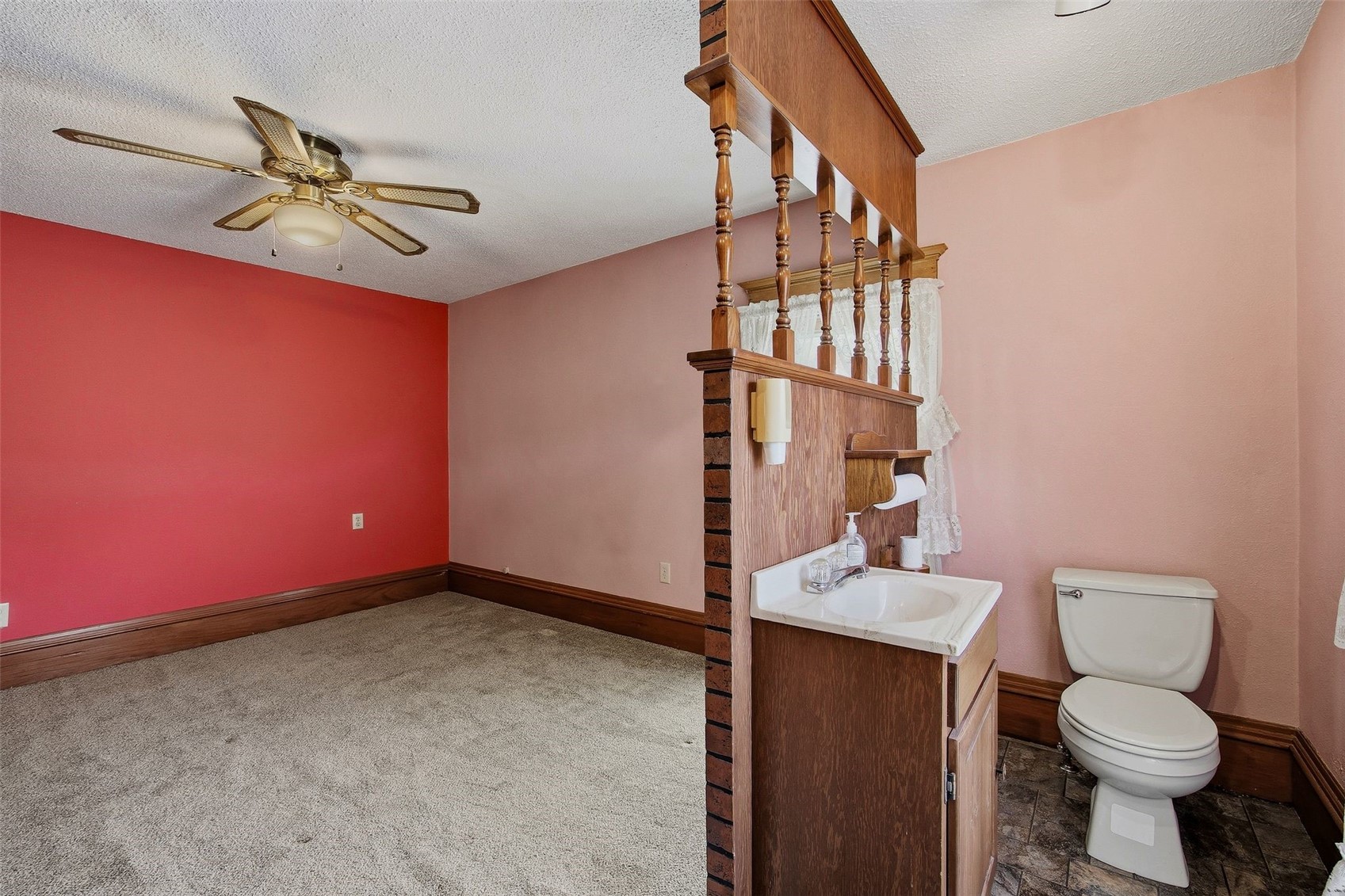 313 3rd Avenue Clarence IA 52216
