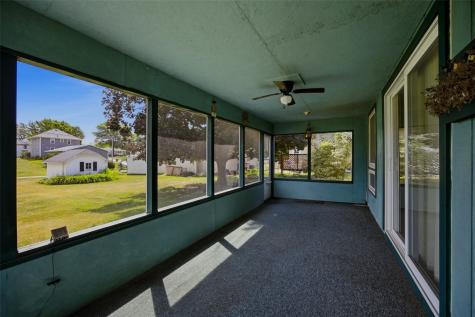 313 3rd Avenue Clarence IA 52216