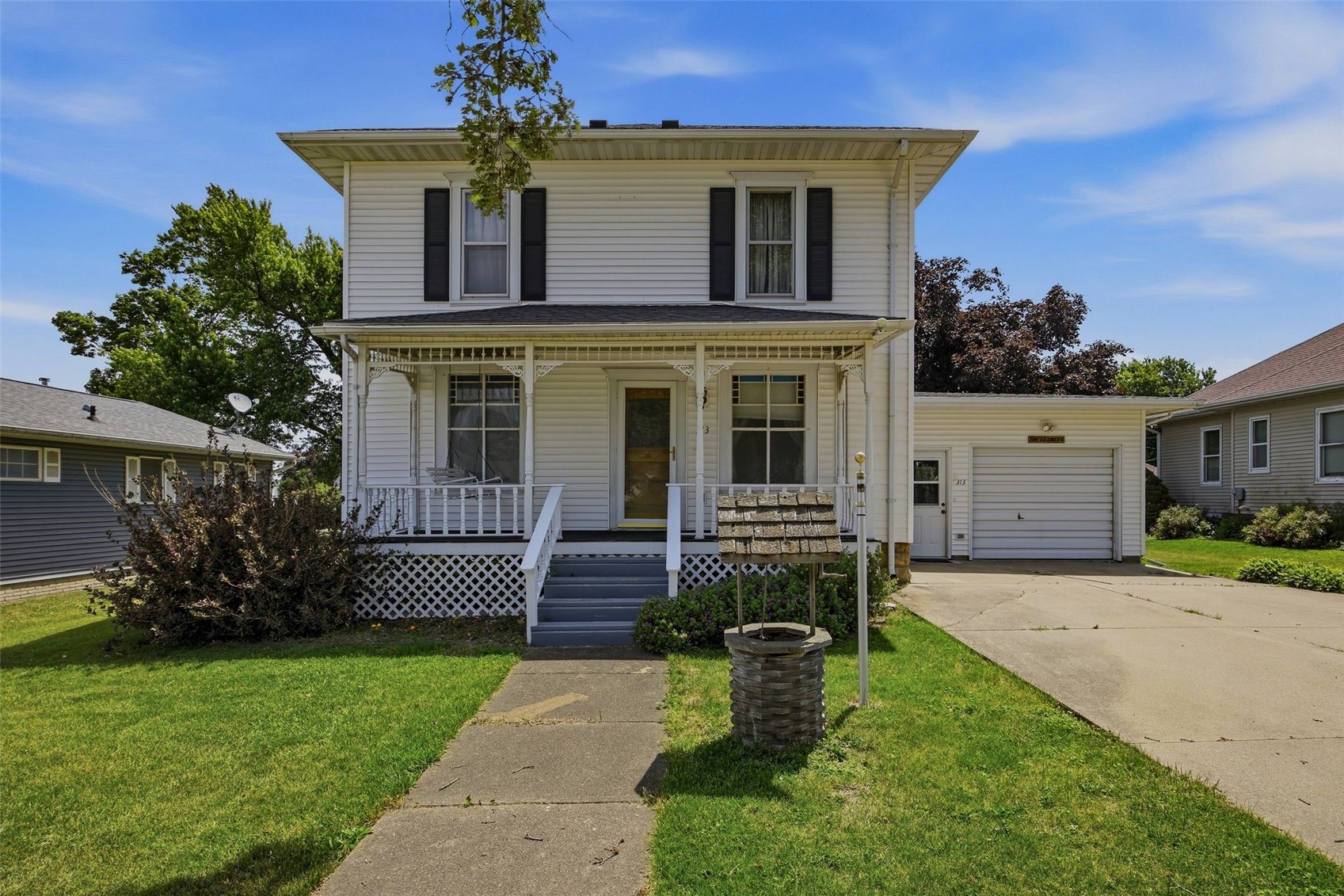 313 3rd Avenue Clarence IA 52216