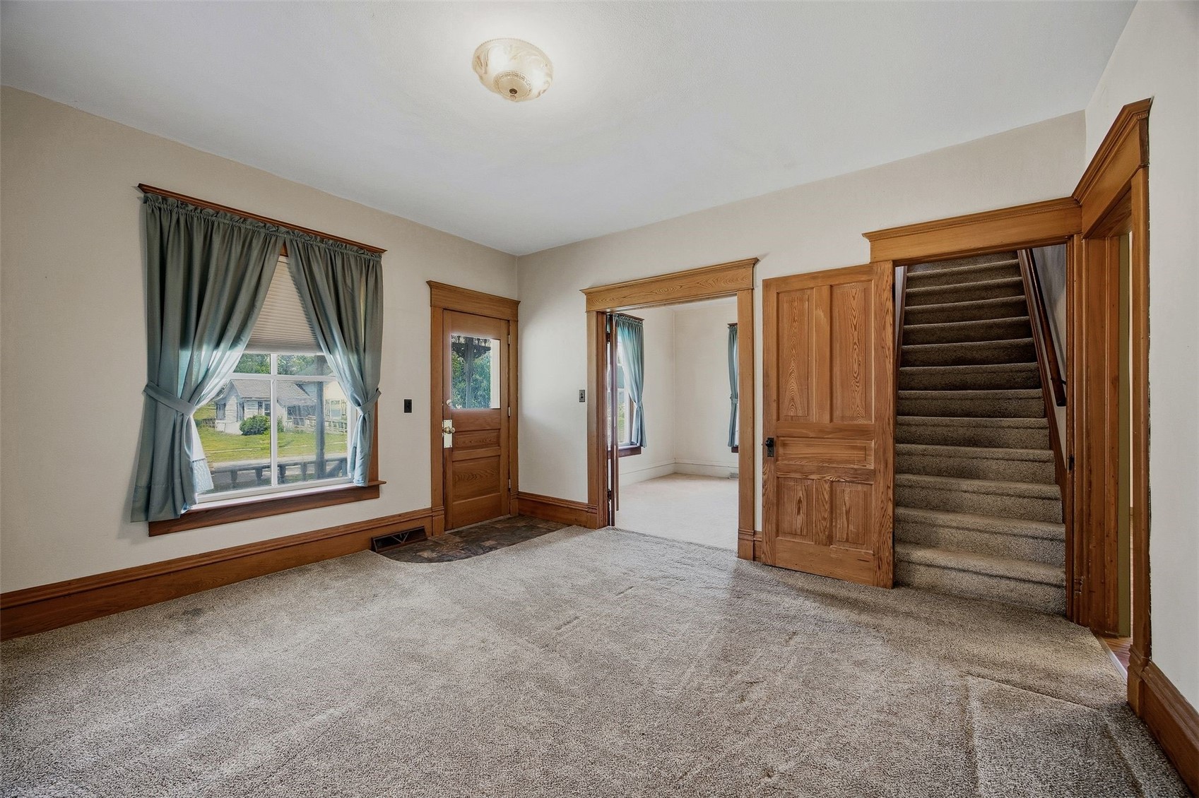 313 3rd Avenue Clarence IA 52216