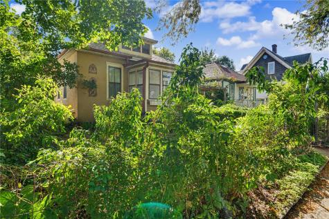 858 Camburn Court SE Cedar Rapids IA 52403
