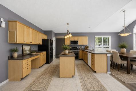 161 Autumn Woods Drive NW Cedar Rapids IA 52405