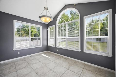 161 Autumn Woods Drive NW Cedar Rapids IA 52405