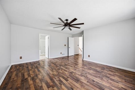 161 Autumn Woods Drive NW Cedar Rapids IA 52405