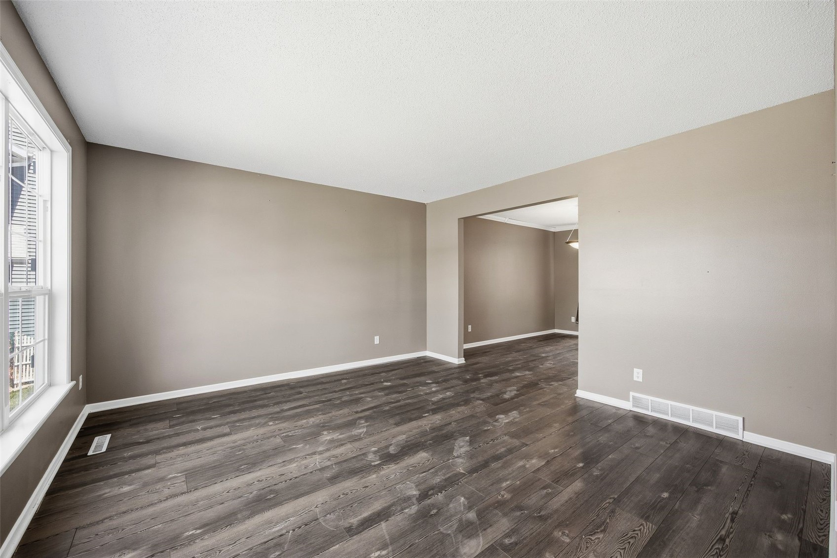 161 Autumn Woods Drive NW Cedar Rapids IA 52405