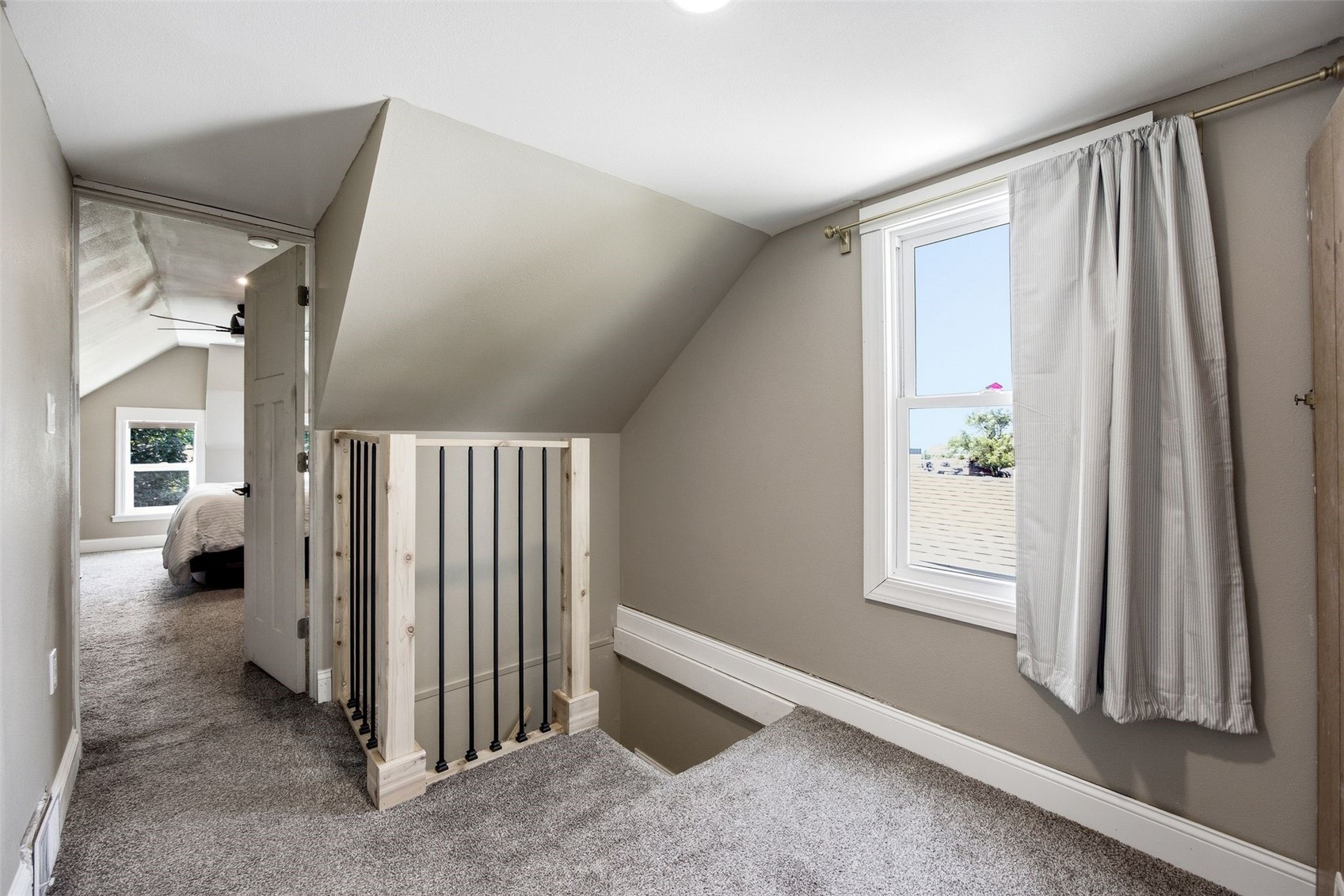 304 Maple Street Center Point IA 52213