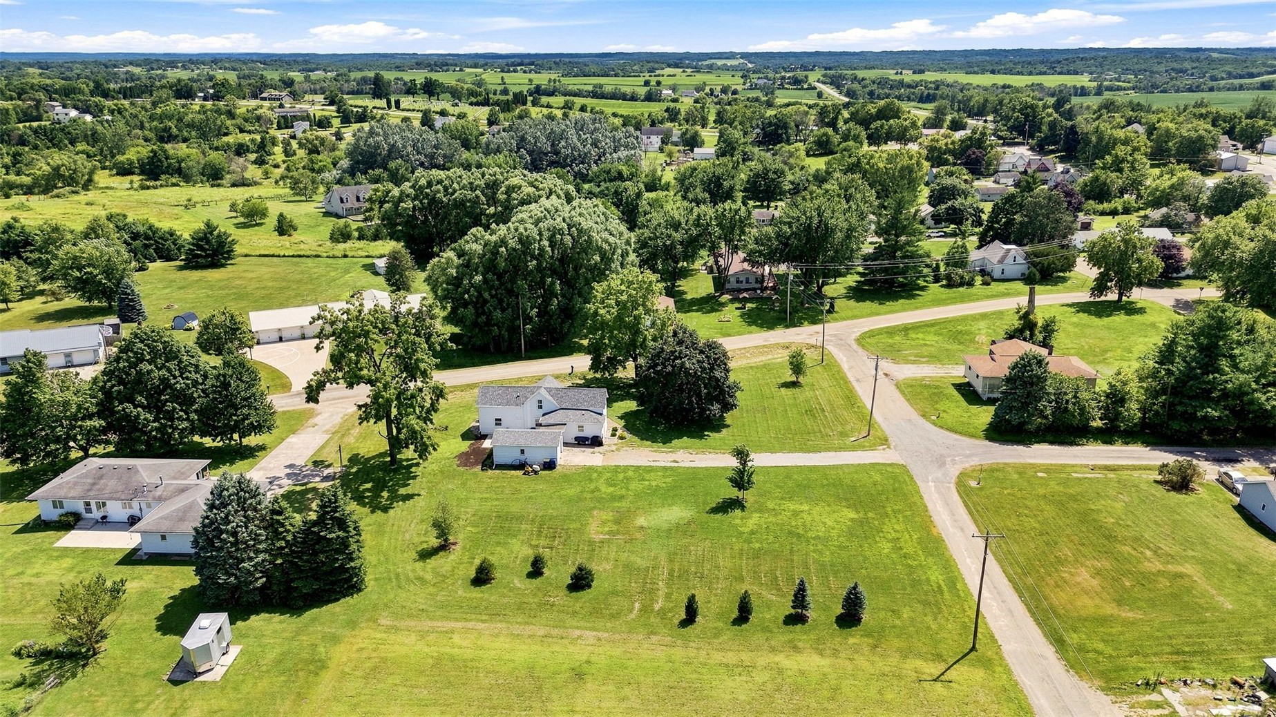 304 Maple Street Center Point IA 52213