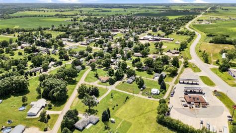 304 Maple Street Center Point IA 52213