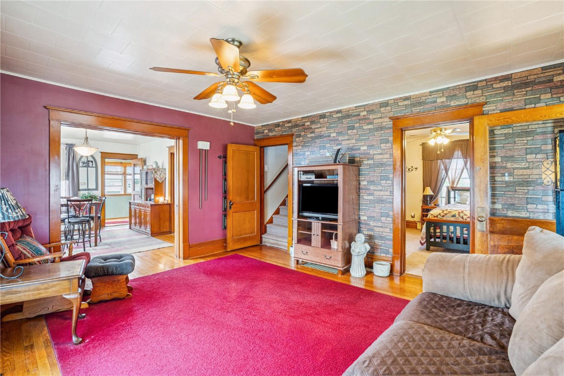 501 Jefferson Avenue Lowden IA 52255