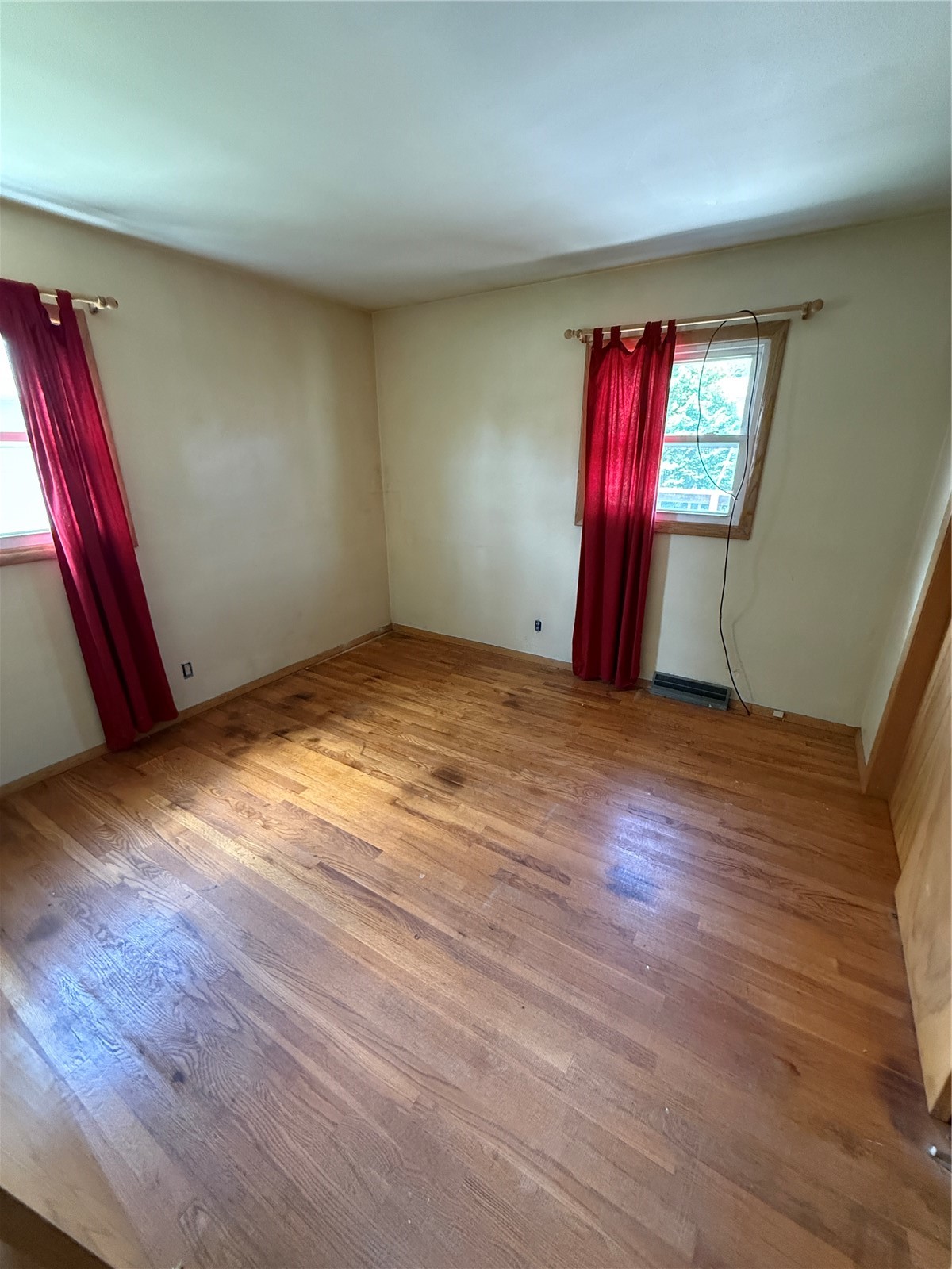 102 27th Avenue Drive SW Cedar Rapids IA 52404