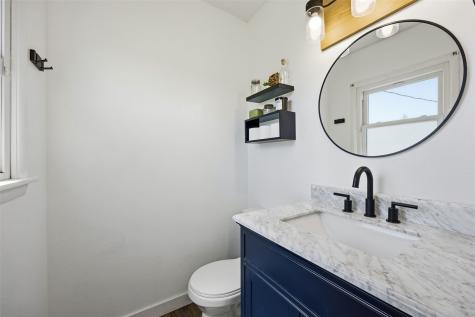 5759 1st Avenue SW Cedar Rapids IA 52405