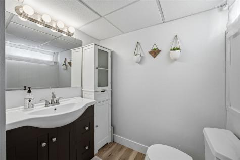 5759 1st Avenue SW Cedar Rapids IA 52405