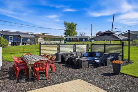 5759 1st Avenue SW Cedar Rapids IA 52405