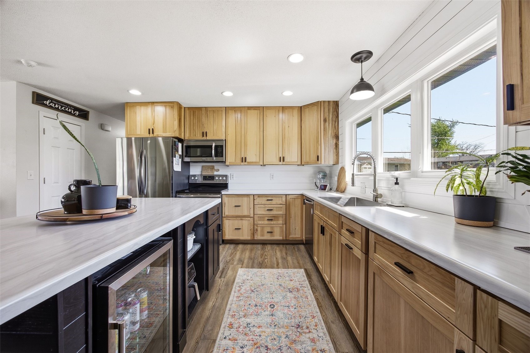 5759 1st Avenue SW Cedar Rapids IA 52405