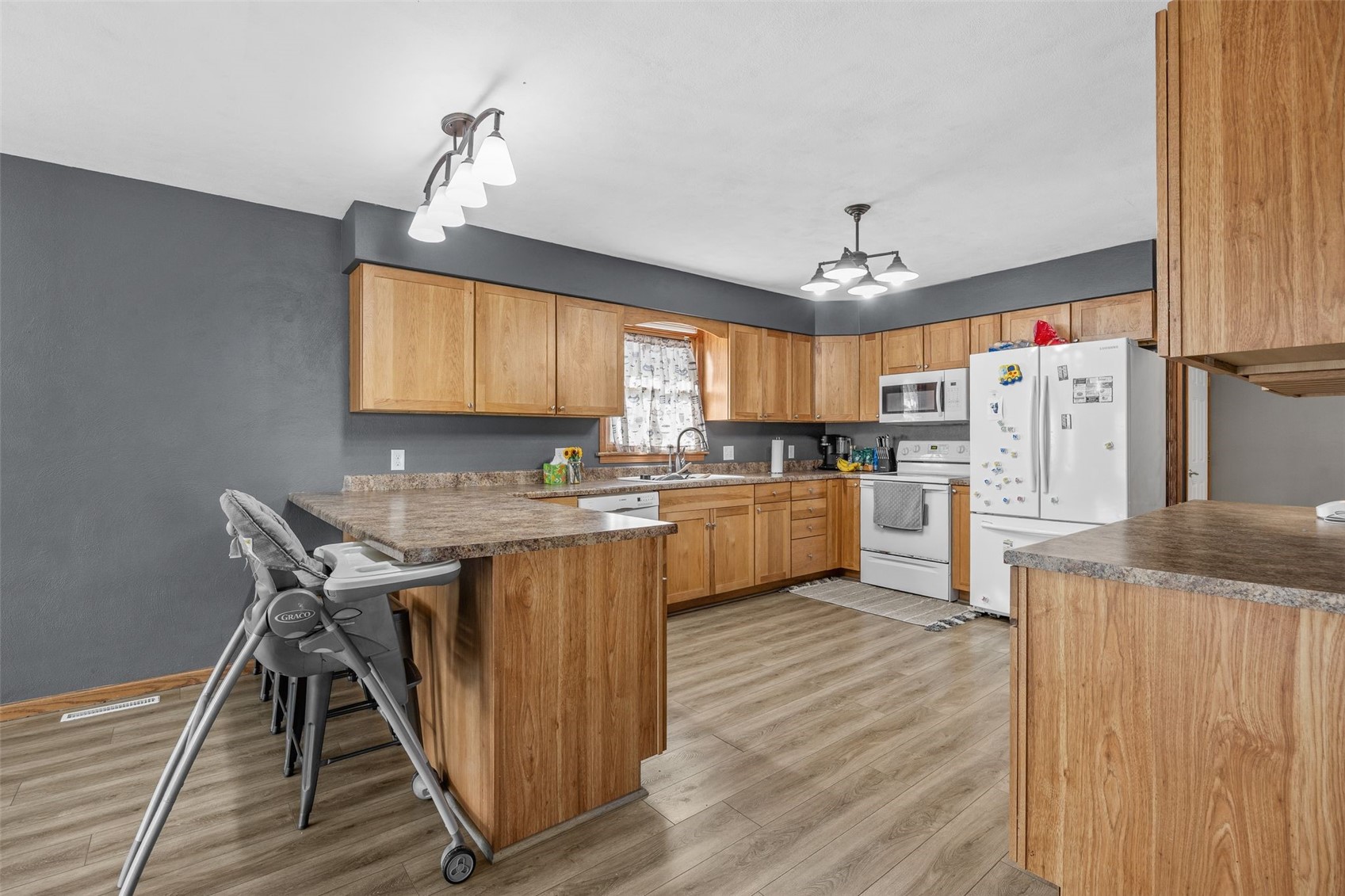 205 N 9th Avenue Vinton IA 52349