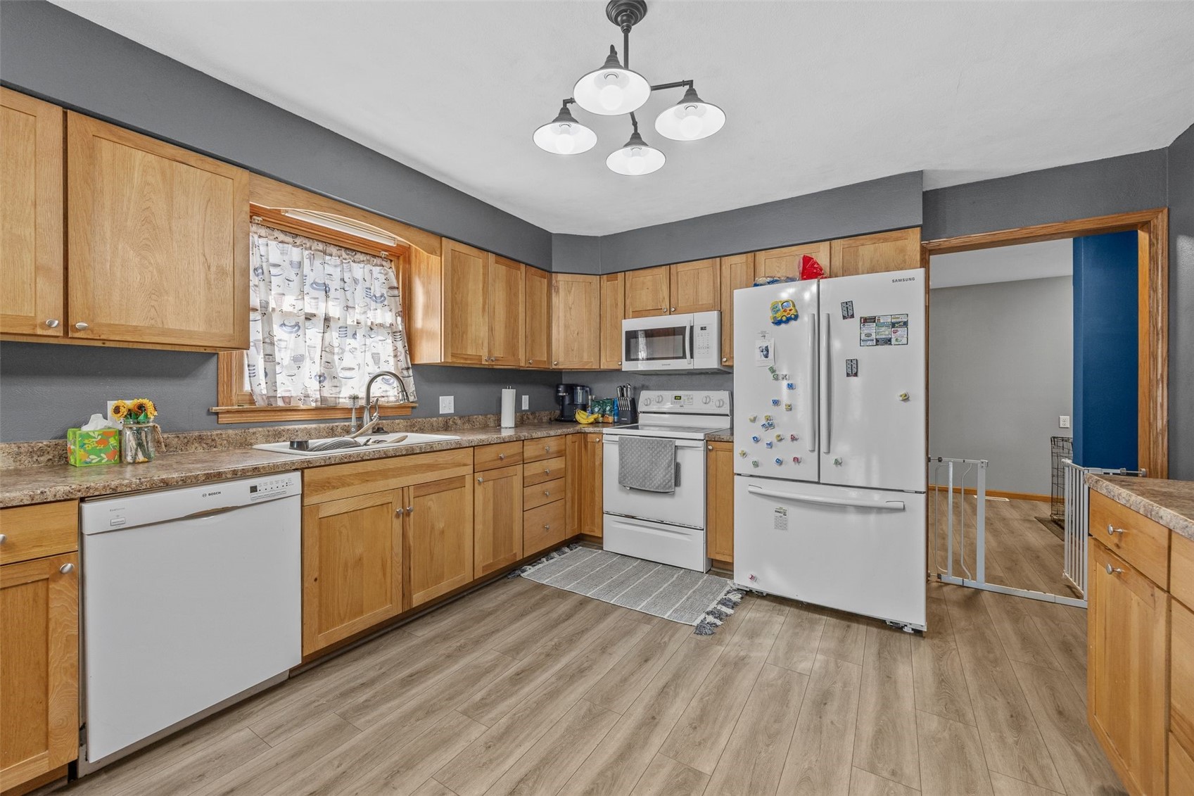205 N 9th Avenue Vinton IA 52349