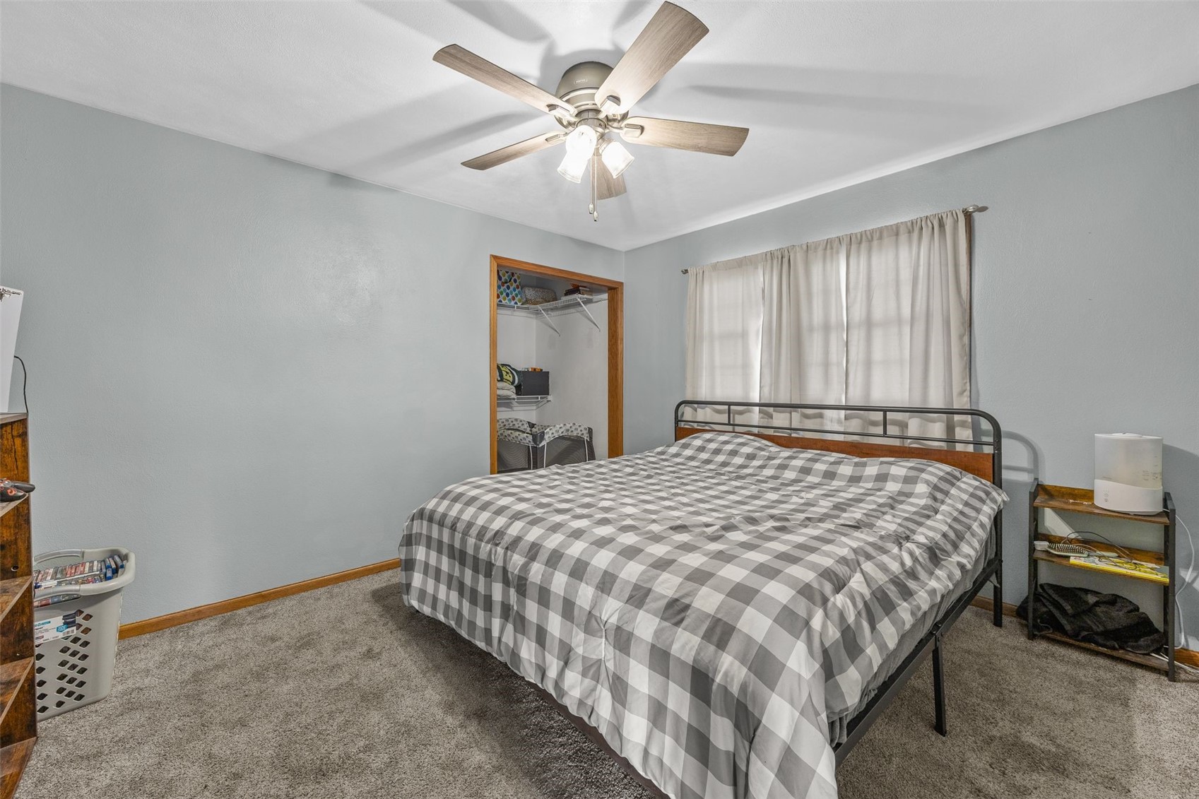 205 N 9th Avenue Vinton IA 52349