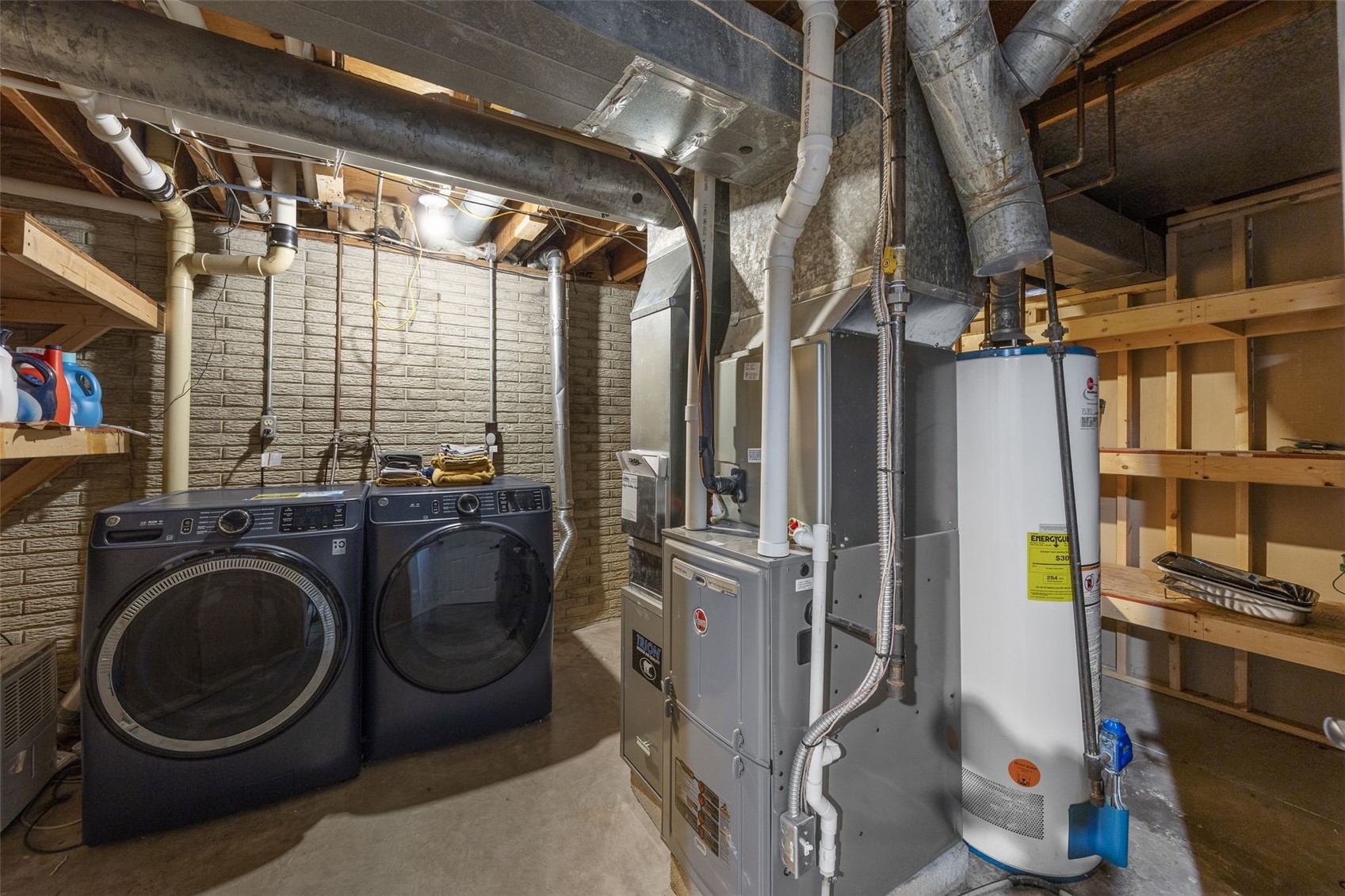 205 N 9th Avenue Vinton IA 52349