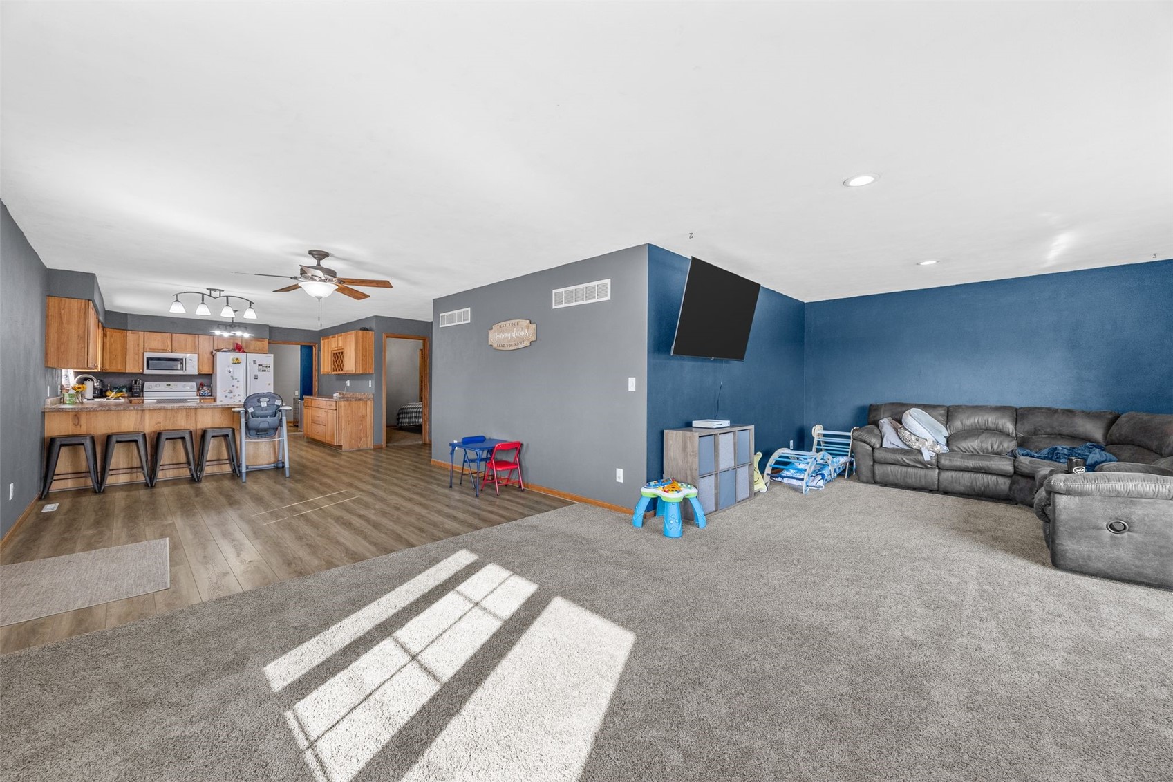 205 N 9th Avenue Vinton IA 52349