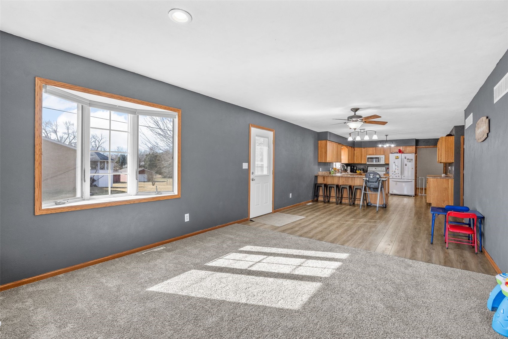 205 N 9th Avenue Vinton IA 52349