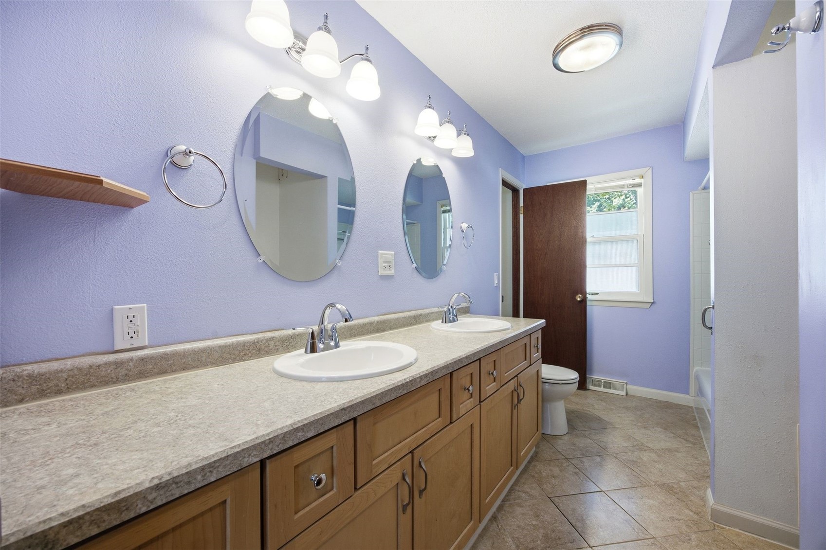 910 Talwrn Court Iowa City IA 52246