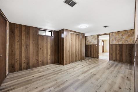 910 Talwrn Court Iowa City IA 52246