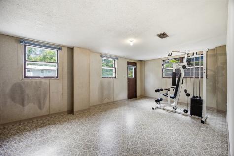 910 Talwrn Court Iowa City IA 52246