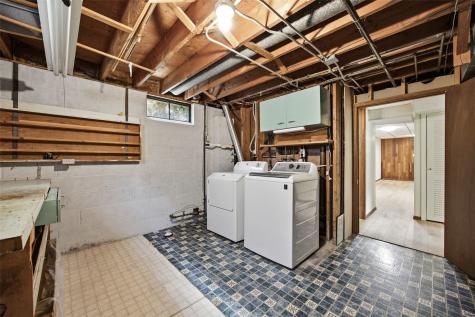 910 Talwrn Court Iowa City IA 52246