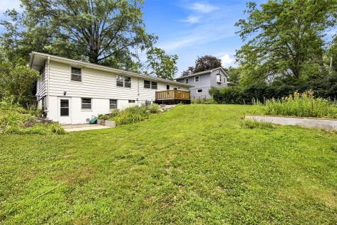 910 Talwrn Court Iowa City IA 52246