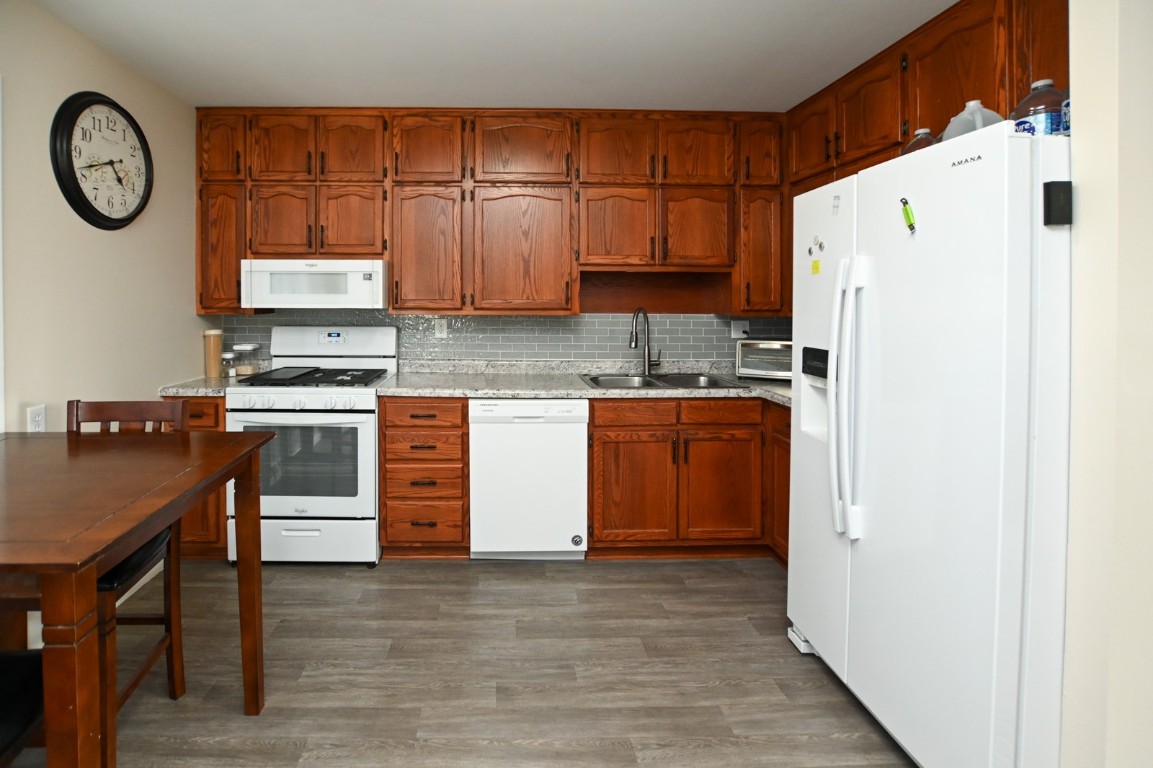 5500 Sharon Lane NW Cedar Rapids IA 52405