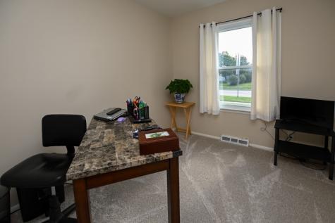 5500 Sharon Lane NW Cedar Rapids IA 52405