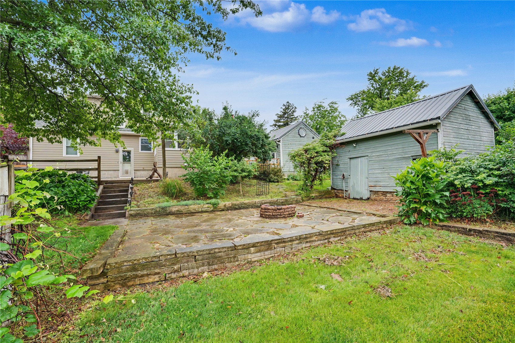 115 3rd Street NE Mt Vernon IA 52314