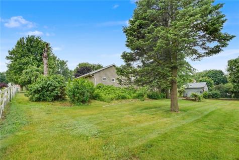 115 3rd Street NE Mt Vernon IA 52314